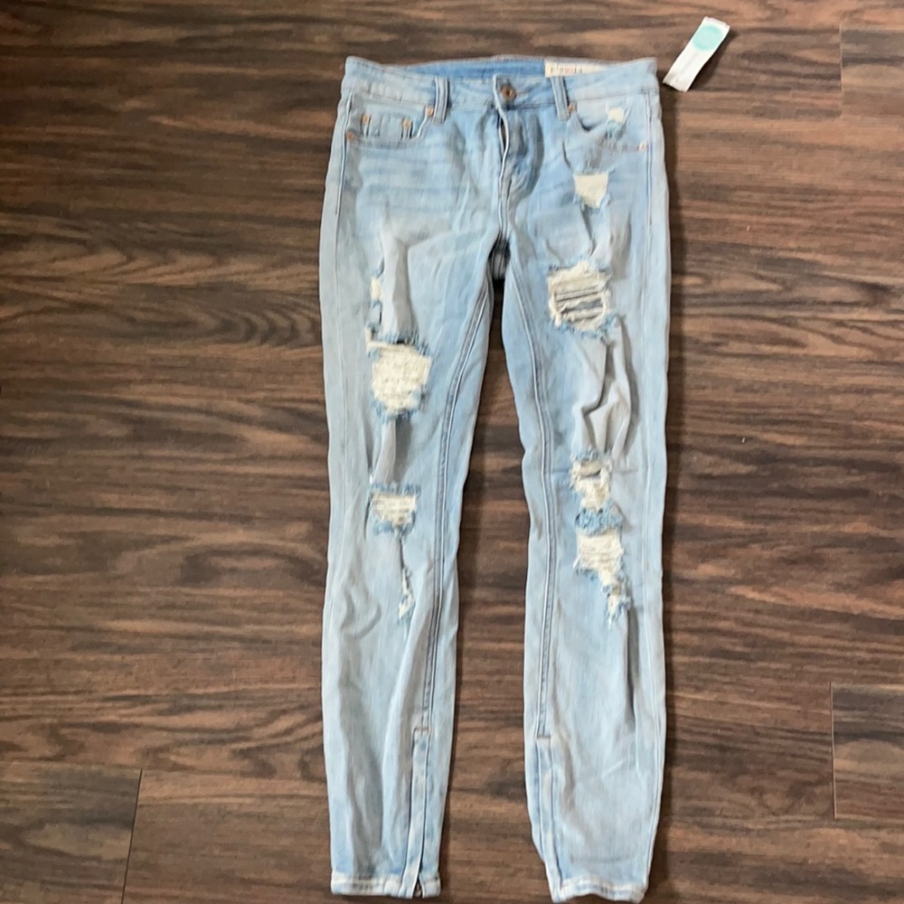 pistola Jeans size 27 NWT